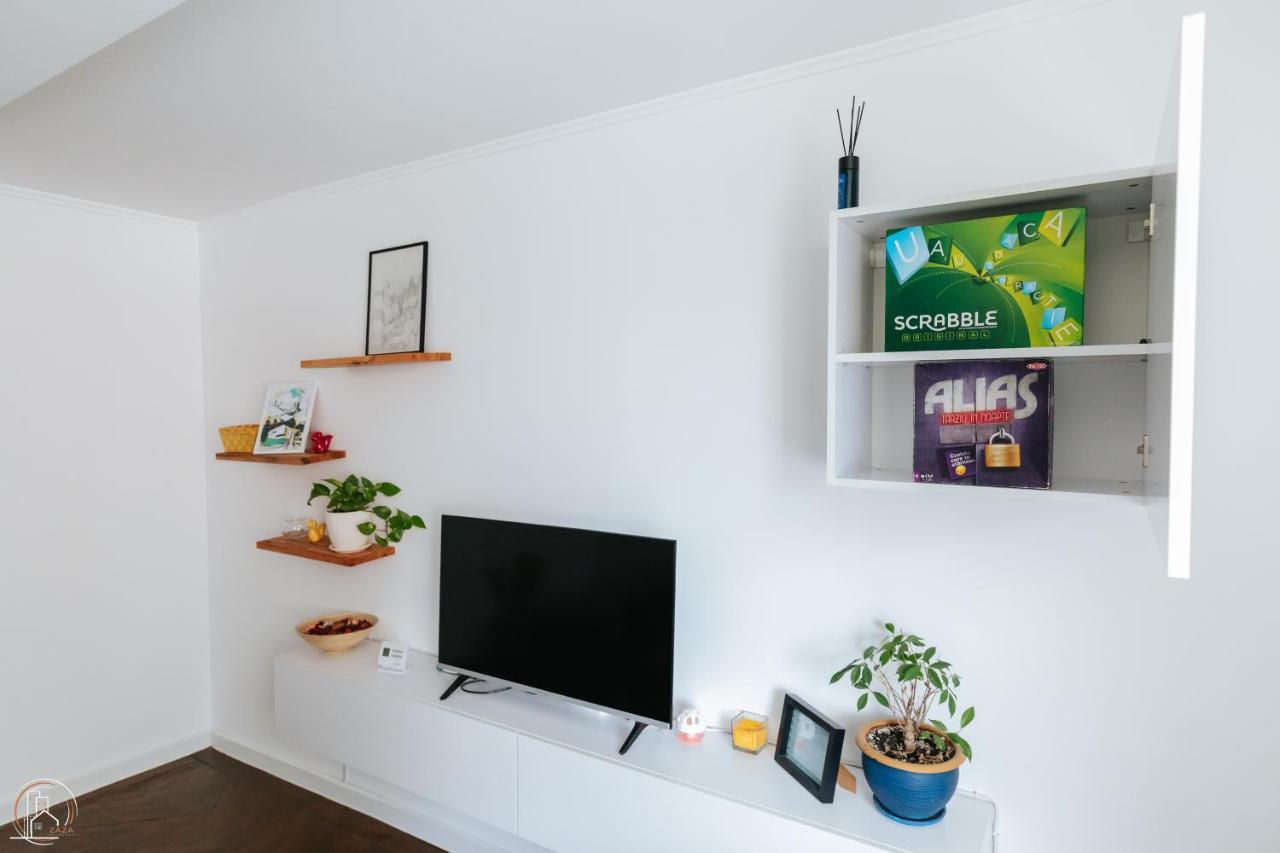 Zaza Apartament - Central Area, With Balcony Târgu Jiu Esterno foto