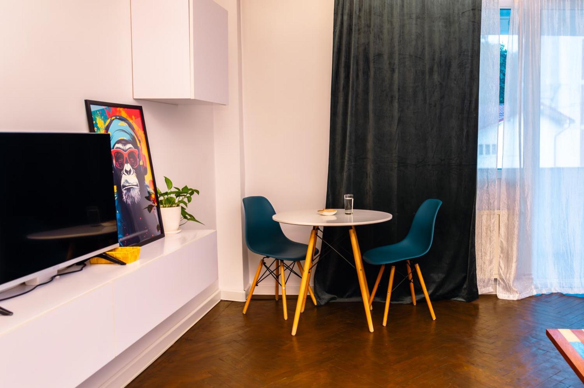 Zaza Apartament - Central Area, With Balcony Târgu Jiu Esterno foto