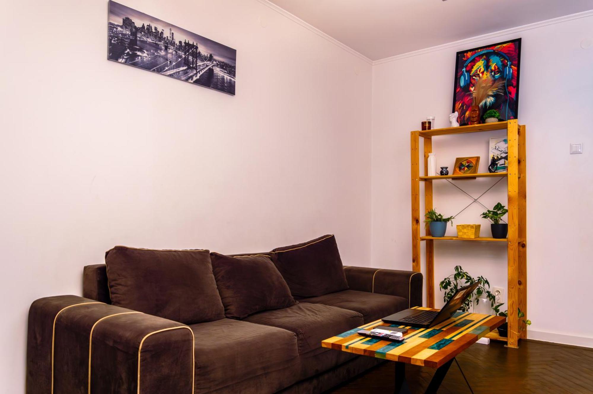 Zaza Apartament - Central Area, With Balcony Târgu Jiu Esterno foto